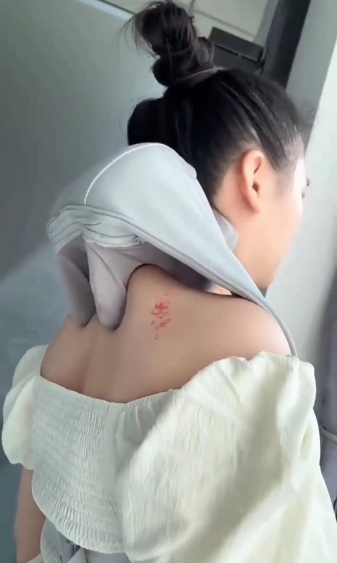 NeckNirvana: Heated Relaxation Massager